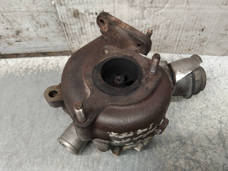 Recambio de turbocompresor para volkswagen passat variant (3b5) 1.9 tdi referencia OEM IAM 4541581 028145702C 
