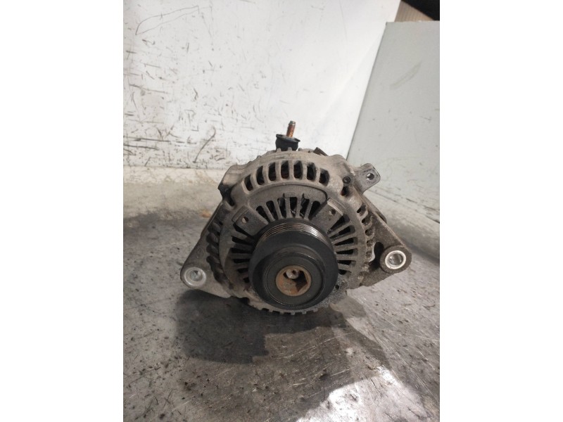 Recambio de alternador para kia carnival 2.9 crdi cat referencia OEM IAM 373004X900 021319221 