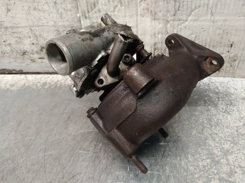 Recambio de turbocompresor para volkswagen passat variant (3b5) 1.9 tdi referencia OEM IAM 4541581 028145702C 