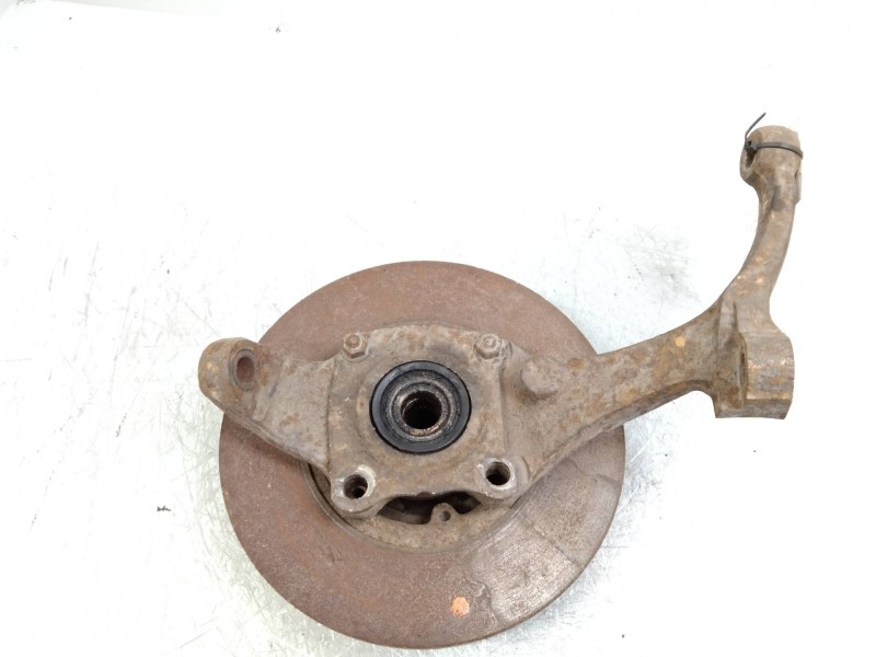 Recambio de mangueta delantera derecha para renault 5 1.1 referencia OEM IAM   