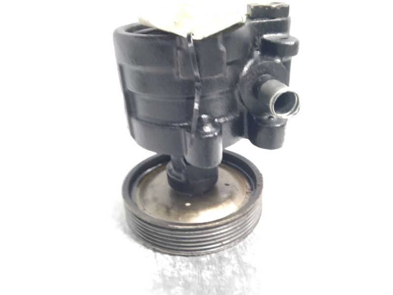 Recambio de bomba direccion para renault 19 (b/c/l53) referencia OEM IAM   