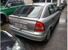 opel astra g berlina del año 2001 2