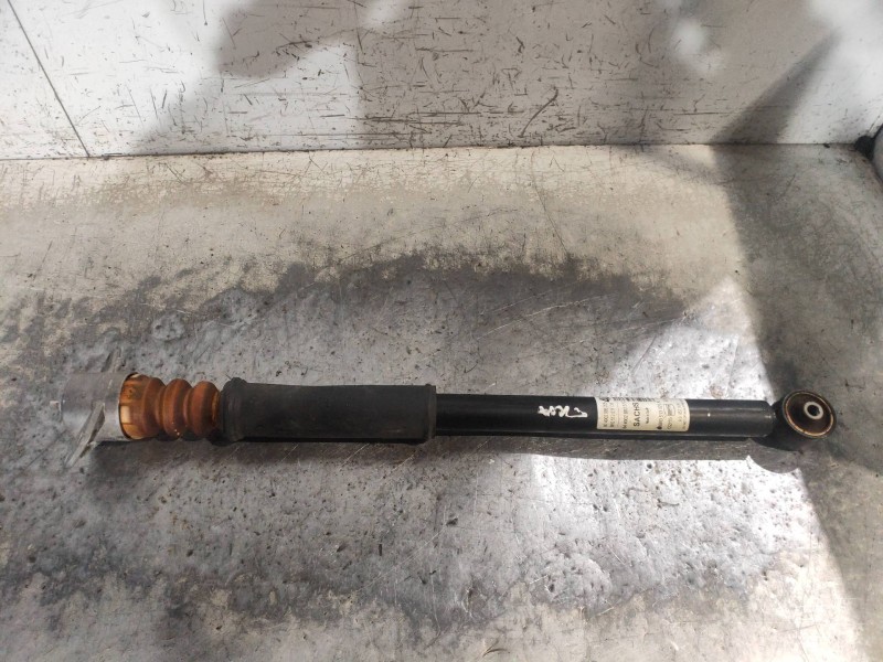 Recambio de amortiguador trasero derecho para seat ibiza st (6j8) style referencia OEM IAM 6R0512011CH  