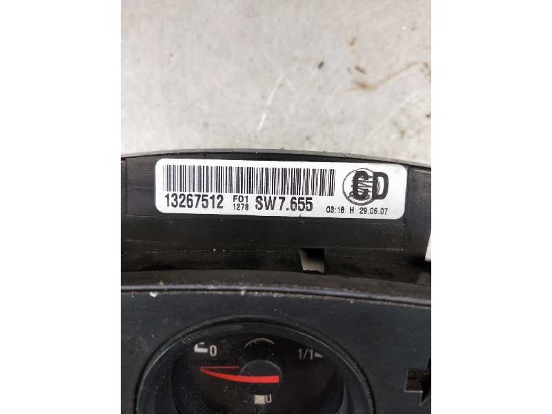 Recambio de cuadro instrumentos para opel zafira b energy referencia OEM IAM 13267512 CD 13216666