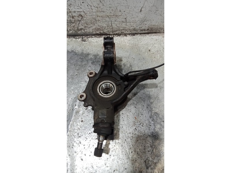 Recambio de mangueta delantera derecha para citroen c4 lim. live edition referencia OEM IAM   