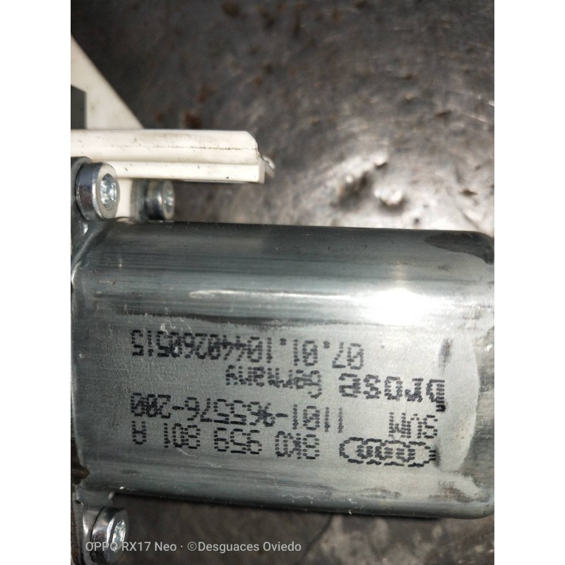 Recambio de elevalunas trasero derecho para audi a5 coupe (8t) 3.0 tdi quattro referencia OEM IAM 8T8439462 8K0959801A 4P