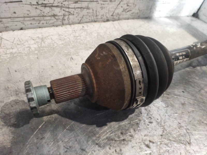 Recambio de transmision delantera izquierda para seat ibiza st (6j8) style referencia OEM IAM 6R0407761A  