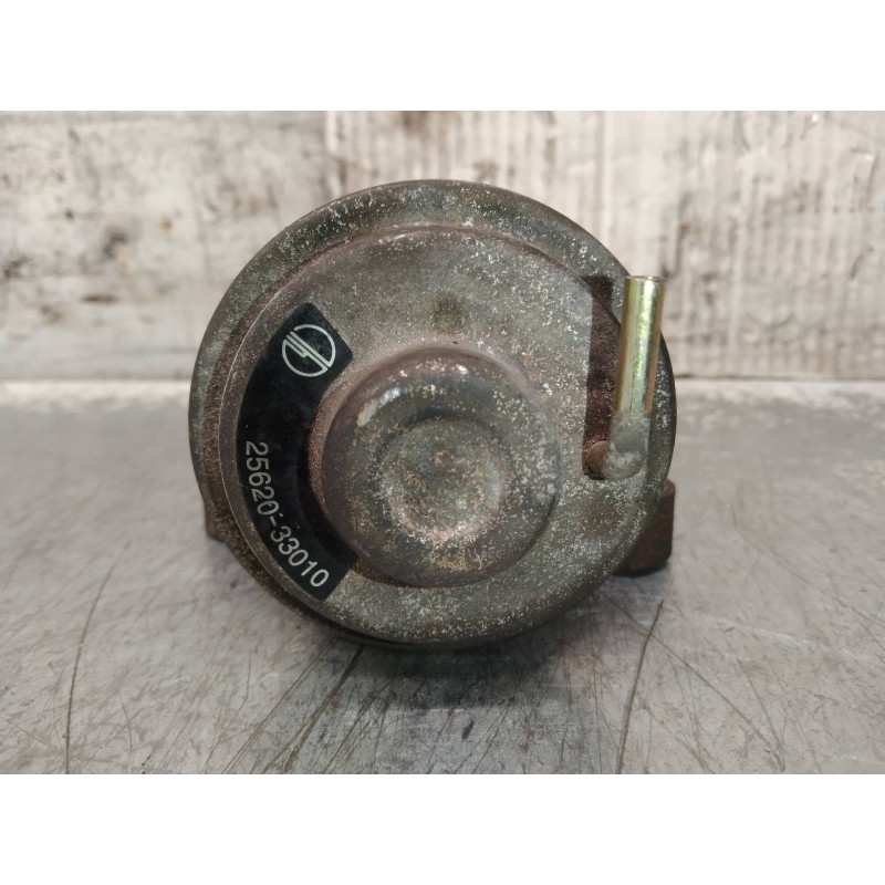Recambio de valvula egr para toyota yaris (ncp1/nlp1/scp1) 1.4 d-4d linea luna referencia OEM IAM 2562033010  