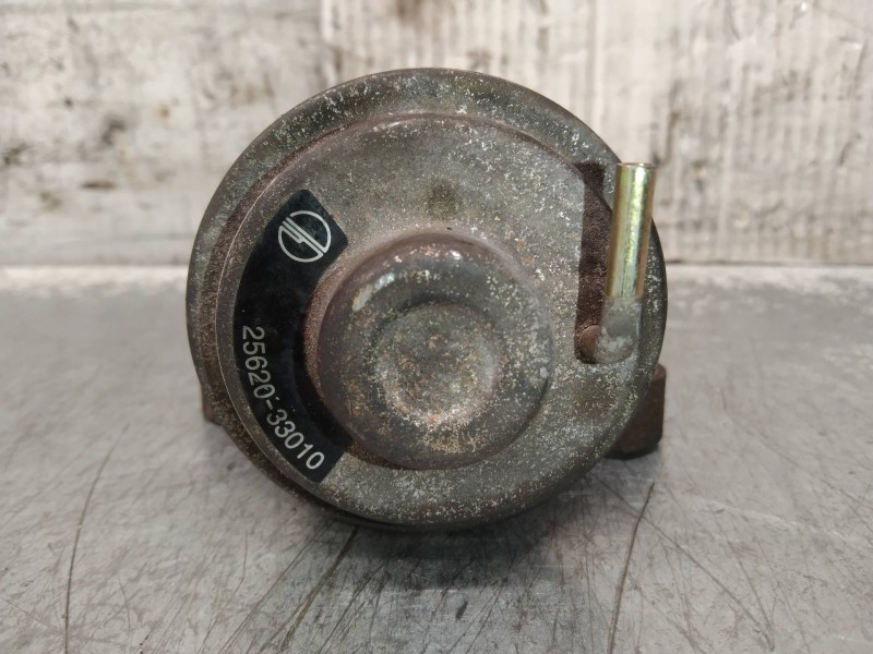 Recambio de valvula egr para toyota yaris (ncp1/nlp1/scp1) 1.4 d-4d linea luna referencia OEM IAM 2562033010  