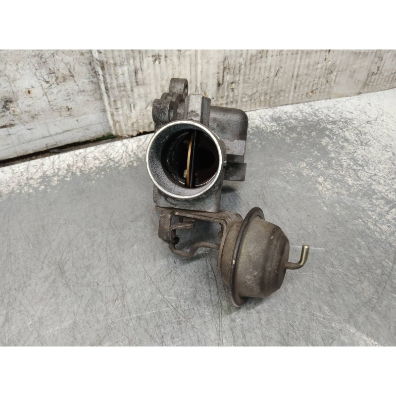 Recambio de caja mariposa para toyota yaris (ncp1/nlp1/scp1) 1.4 d-4d linea luna referencia OEM IAM 33010  