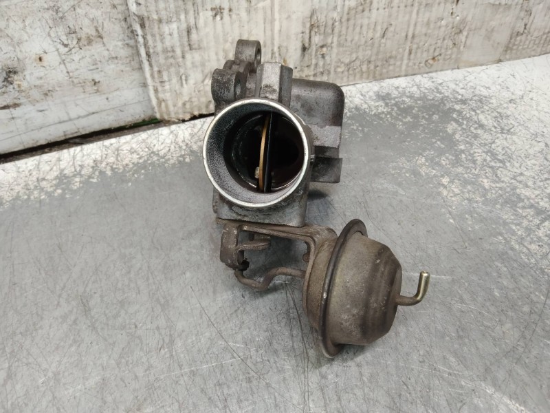 Recambio de caja mariposa para toyota yaris (ncp1/nlp1/scp1) 1.4 d-4d linea luna referencia OEM IAM 33010  