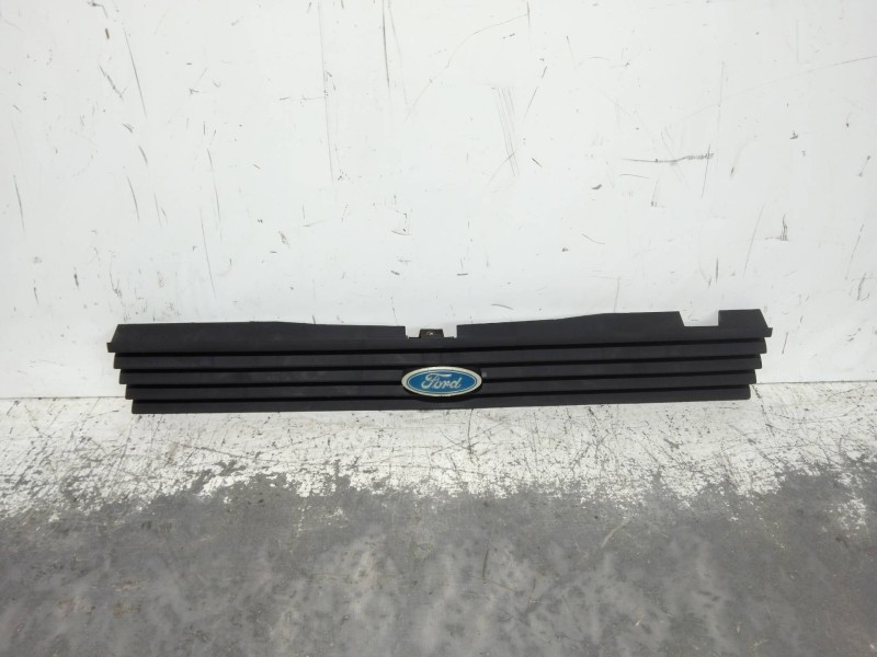 Recambio de rejilla delantera para ford fiesta berl./express l referencia OEM IAM   