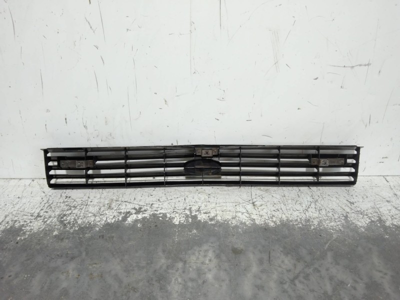 Recambio de rejilla delantera para ford fiesta berl./express l referencia OEM IAM   