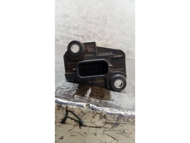 Recambio de caudalimetro para nissan x-trail (t32) acenta referencia OEM IAM H8201267959  