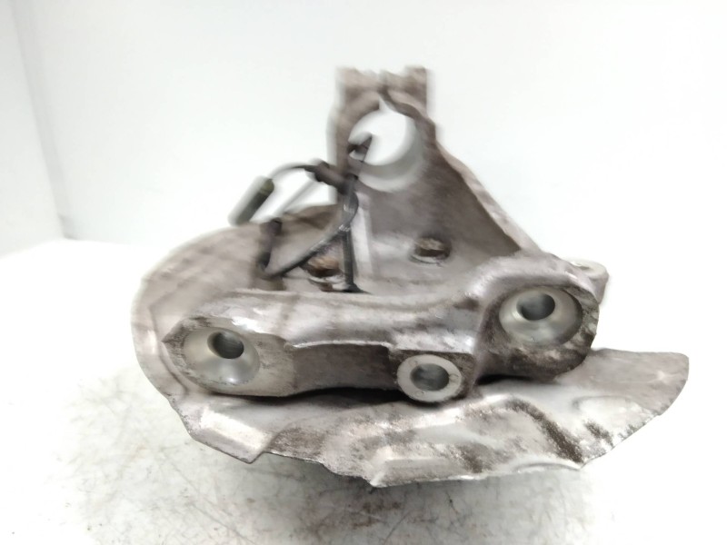 Recambio de mangueta delantera izquierda para bmw serie 3 berlina (e90) 320d referencia OEM IAM 31216793923  