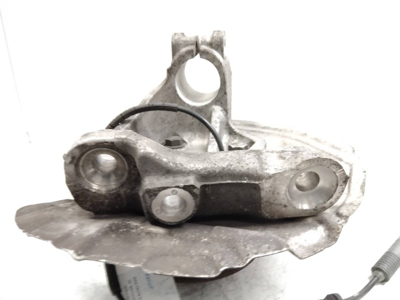 Recambio de mangueta delantera derecha para bmw serie 3 berlina (e90) 320d referencia OEM IAM 31216793924  