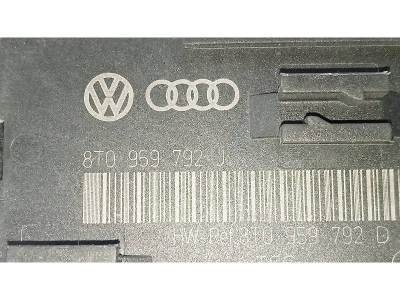 Recambio de modulo electronico para audi a5 coupe (8t) 3.0 tdi quattro referencia OEM IAM 8T0959792J  