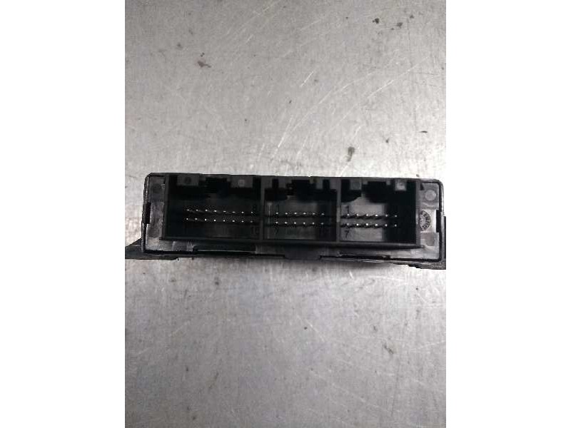 Recambio de modulo electronico para land rover discovery v6 td se referencia OEM IAM YWC500312 601870 