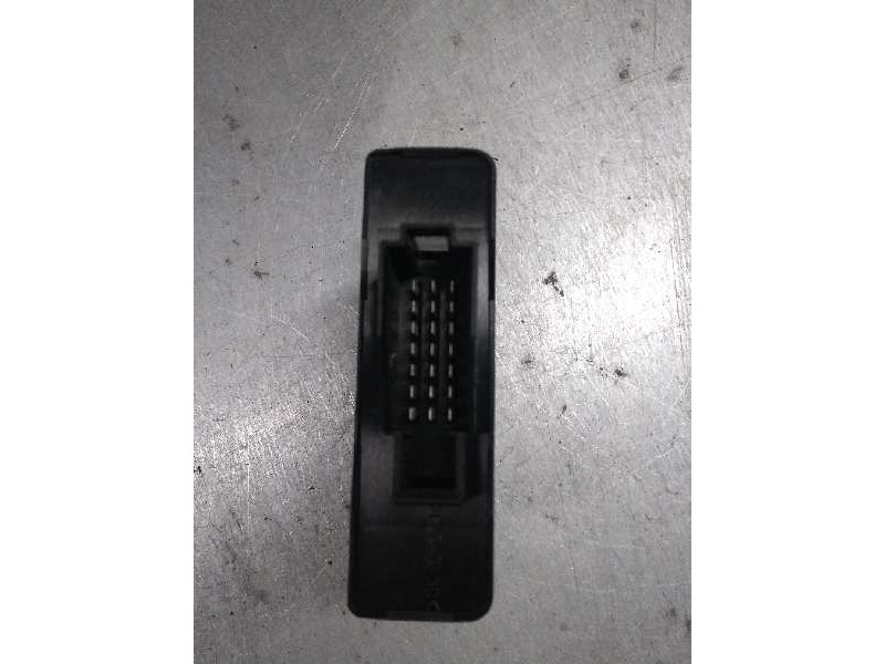 Recambio de centralita luces para mercedes clase e (w210) familiar 270 t cdi (210.216) referencia OEM IAM A2108206426 5LA0075080