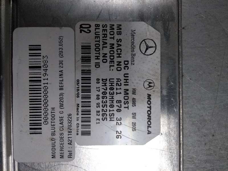 Recambio de modulo bluetooth para mercedes clase c (w203) berlina 230 (203.052) referencia OEM IAM A2118703226 UH03MM01SW 001700