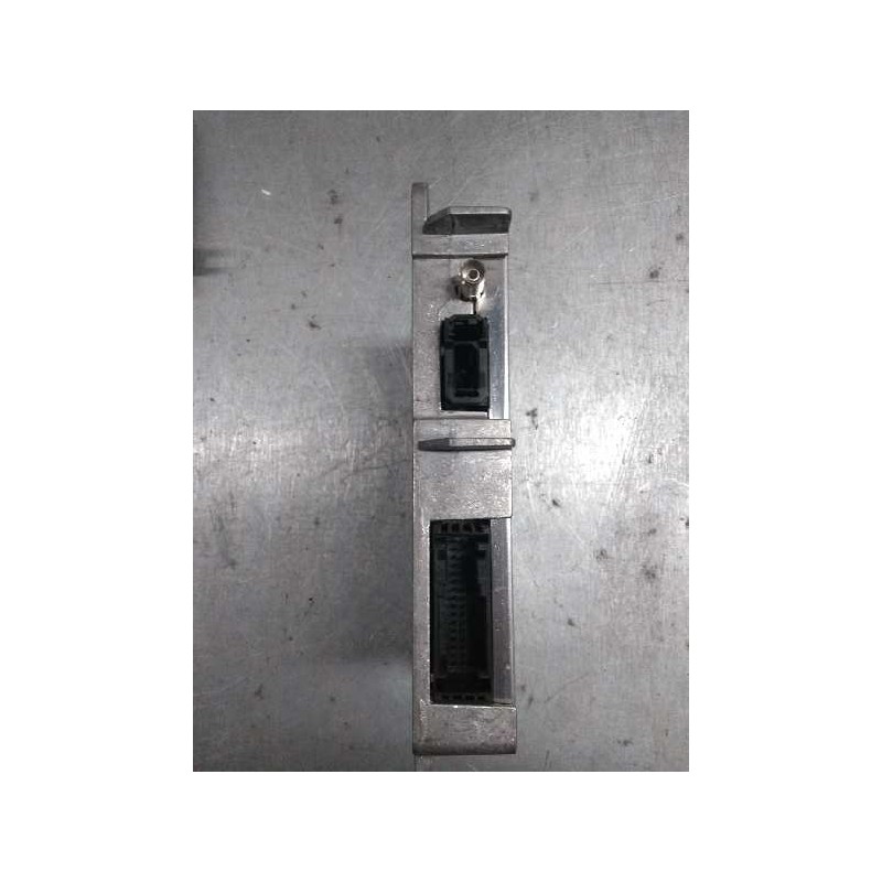 Recambio de modulo bluetooth para mercedes clase c (w203) berlina 230 (203.052) referencia OEM IAM A2118703226 UH03MM01SW 001700