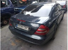 mercedes clase e (w211) berlina del año 2002 2