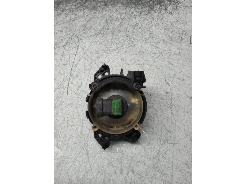 Recambio de faro antiniebla derecho para mercedes clase a (w169) a 180 cdi (169.007) referencia OEM IAM 0305076002 A2518200856 