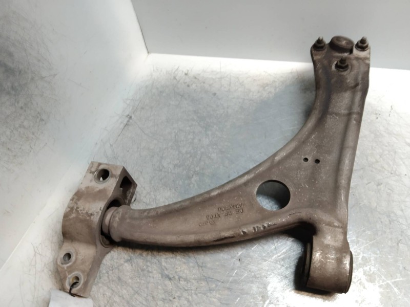 Recambio de brazo suspension inferior delantero derecho para volkswagen passat berlina (3c2) highline referencia OEM IAM   
