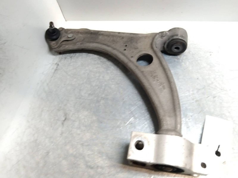 Recambio de brazo suspension inferior delantero izquierdo para volkswagen passat variant (3c5) edition referencia OEM IAM   