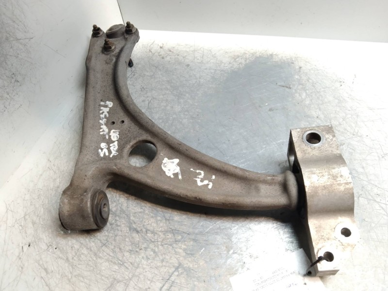 Recambio de brazo suspension inferior delantero izquierdo para volkswagen passat variant (3c5) edition referencia OEM IAM   