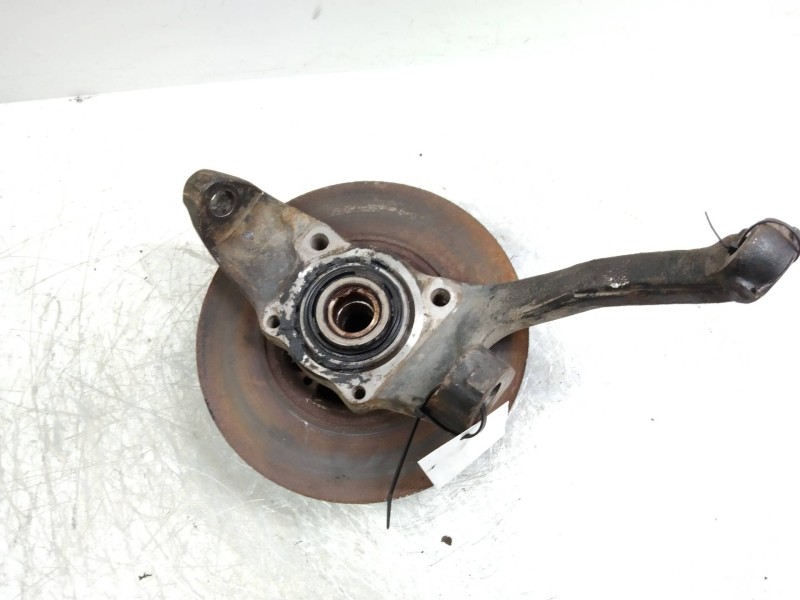 Recambio de mangueta delantera izquierda para renault 12 referencia OEM IAM   