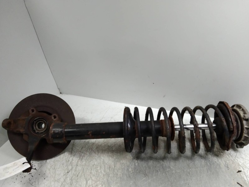 Recambio de mangueta delantera derecha para renault 14 gtl referencia OEM IAM   