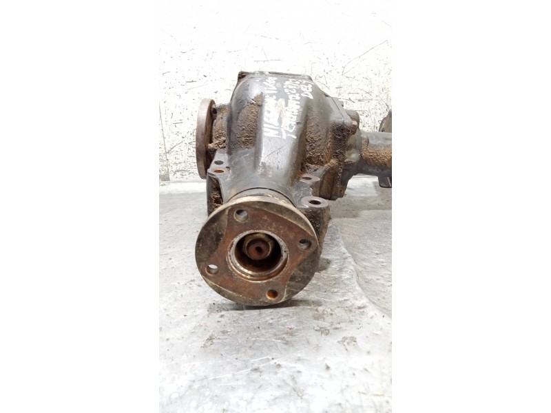 Recambio de diferencial delantero para nissan terrano/terrano.ii (r20) comfort referencia OEM IAM 38351G2300  