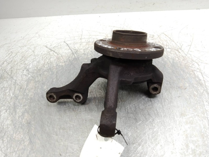 Recambio de mangueta delantera derecha para renault 19 (b/c/l53) 1.4 gts referencia OEM IAM   