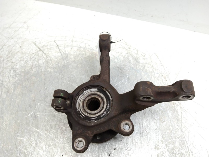 Recambio de mangueta delantera izquierda para renault 19 (b/c/l53) 1.4 gts referencia OEM IAM   