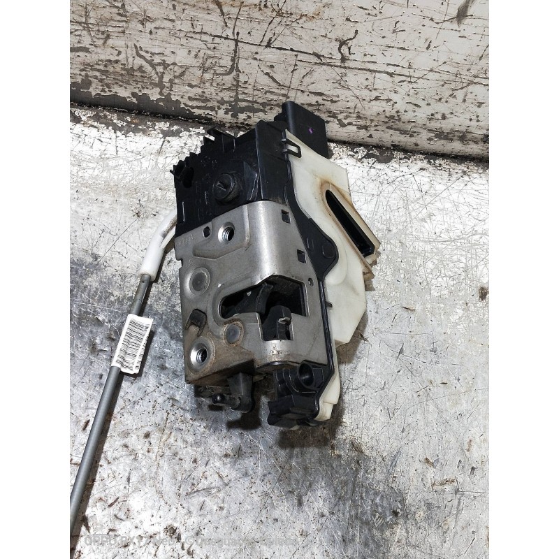 Recambio de motor cierre centralizado delantero derecho para citroen c4 lim. live edition referencia OEM IAM 9685351480  