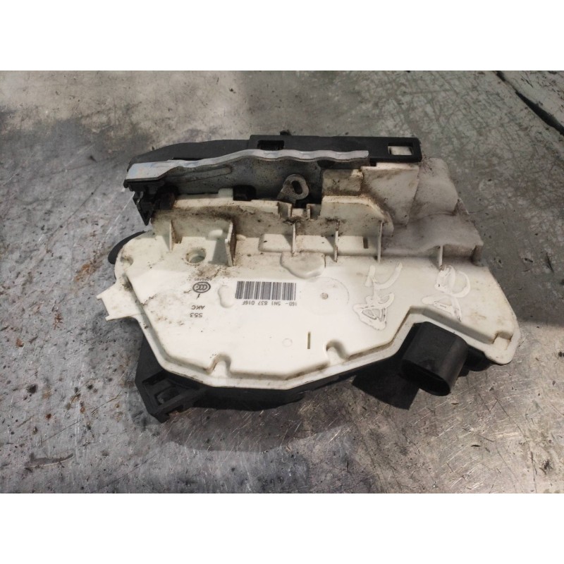 Recambio de motor cierre centralizado delantero derecho para seat ibiza st (6j8) style referencia OEM IAM 5N1837016F 16B5N183701