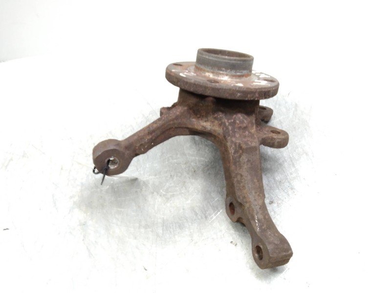 Recambio de mangueta delantera izquierda para renault 19 (b/c/l53) 1.4 gts referencia OEM IAM   