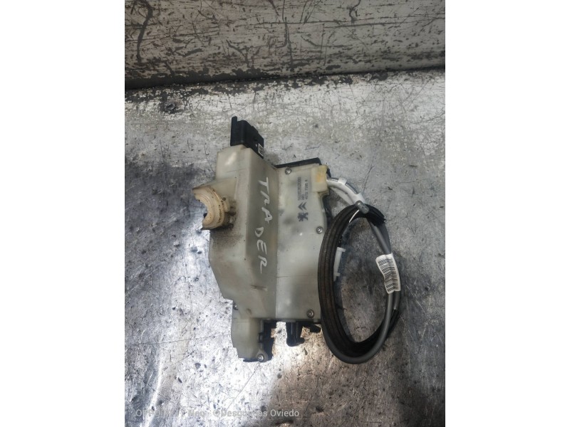 Recambio de motor cierre centralizado trasero derecho para citroen c4 lim. live edition referencia OEM IAM 9685352080  