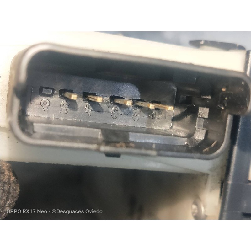 Recambio de motor cierre centralizado trasero derecho para citroen c4 lim. live edition referencia OEM IAM 9685352080  