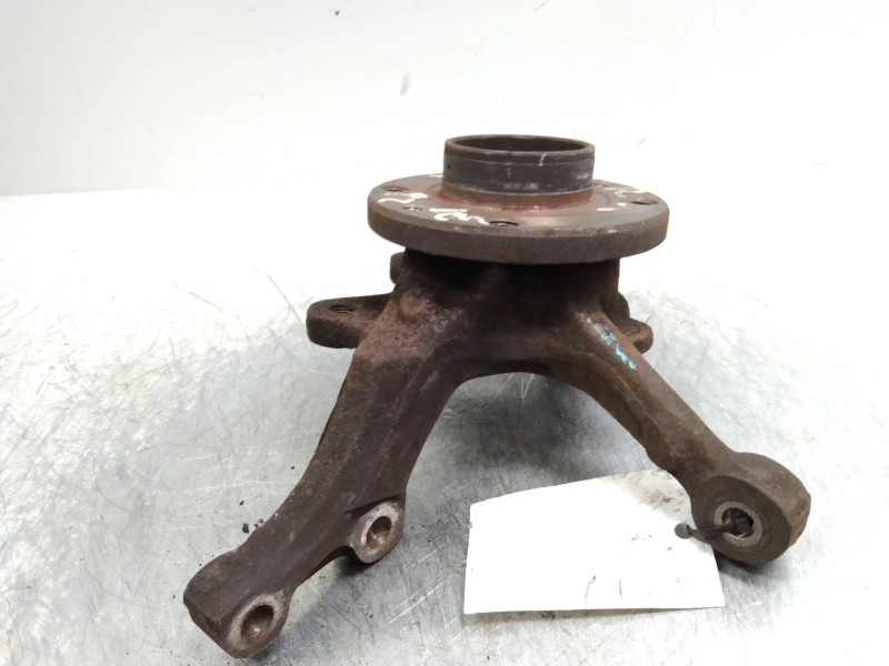 Recambio de mangueta delantera derecha para renault 19 (b/c/l53) referencia OEM IAM   