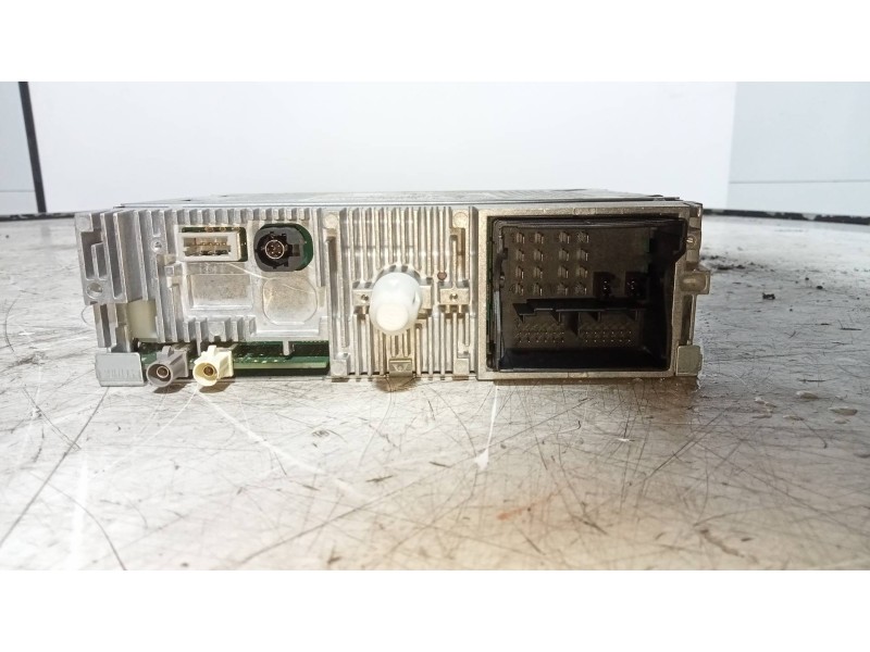 Recambio de sistema audio / radio cd para citroen c4 lim. live edition referencia OEM IAM 9817705380  