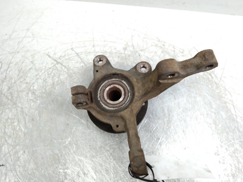 Recambio de mangueta delantera derecha para renault 19 (b/c/l53) 1.8 referencia OEM IAM   