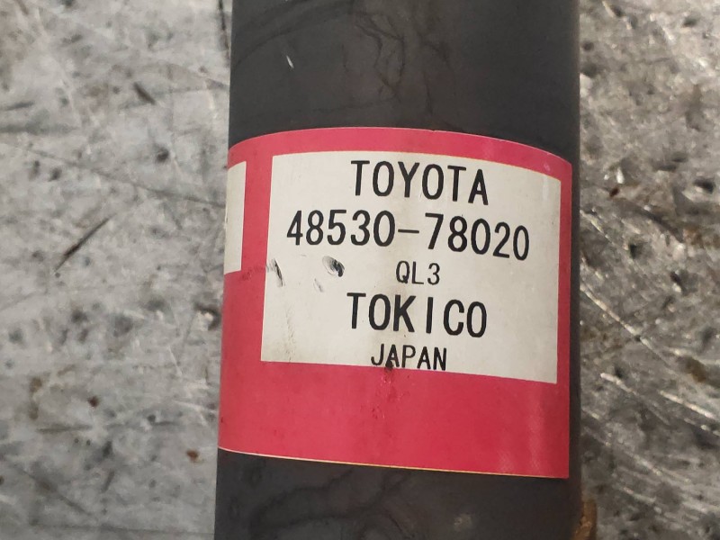 Recambio de amortiguador trasero izquierdo para lexus nx 300h 2wd referencia OEM IAM 4853078020  