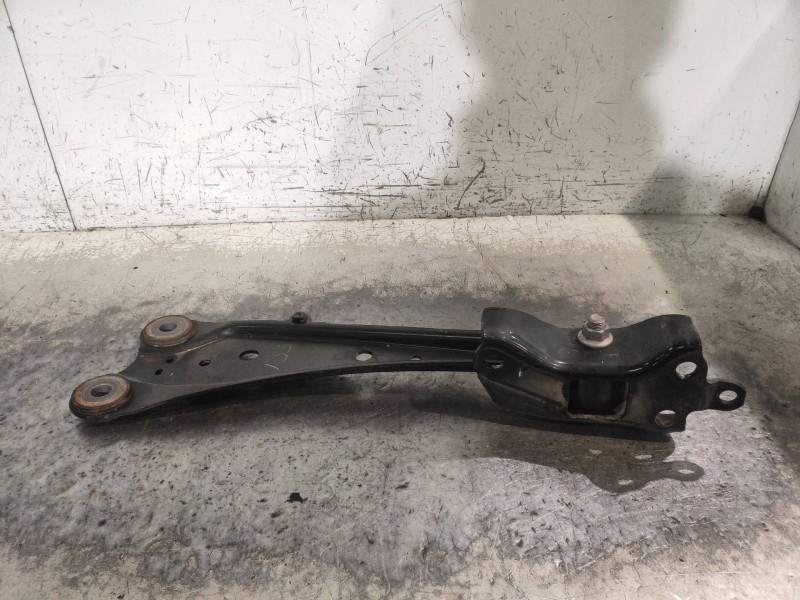 Recambio de brazo suspension superior trasero derecho para lexus nx 300h 2wd referencia OEM IAM   