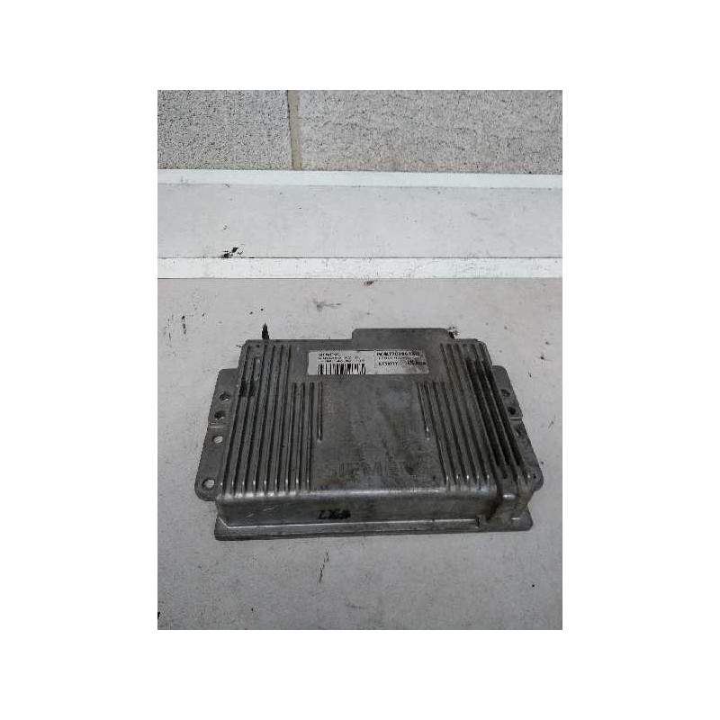Recambio de centralita motor uce para renault megane i classic (la0) 1.6 referencia OEM IAM S105300103B HOM7700860319 7700102267
