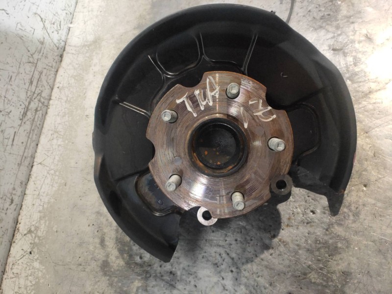 Recambio de mangueta trasera izquierda para lexus nx 300h 2wd referencia OEM IAM   