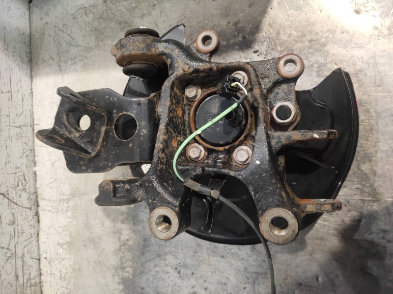 Recambio de mangueta trasera izquierda para lexus nx 300h 2wd referencia OEM IAM   