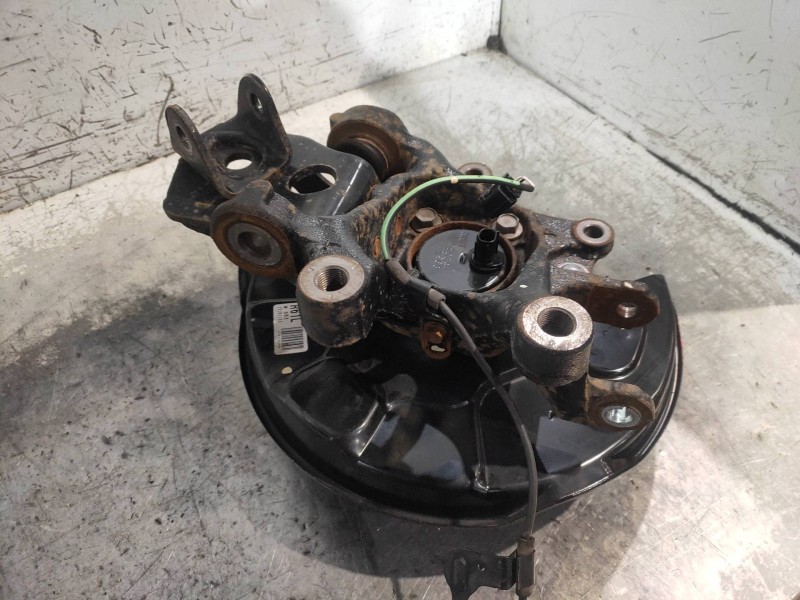 Recambio de mangueta trasera izquierda para lexus nx 300h 2wd referencia OEM IAM   