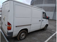 mercedes sprinter 02.00  caja cerrada del año 2002 2